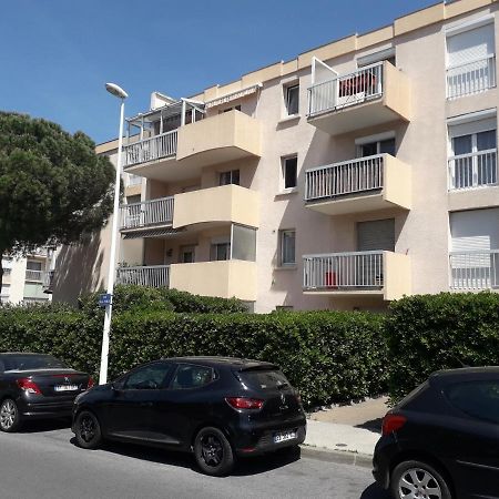 Charmant Studio Avec Climatisation Et Parking Perpignan Kültér fotó