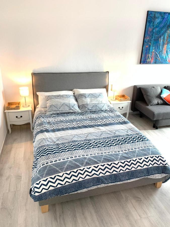 Charmant Studio Avec Climatisation Et Parking Perpignan Kültér fotó